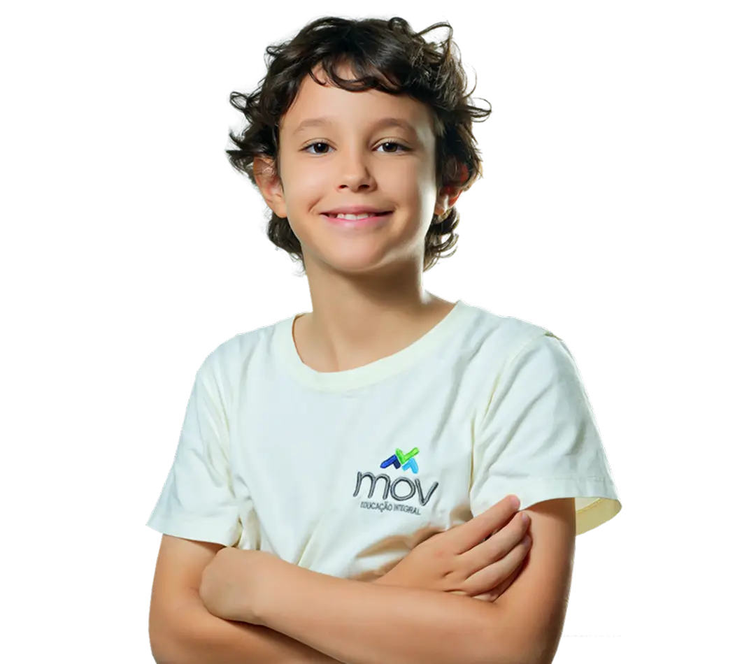 Aluno da escola MOV e Lápis de Cor Natal RN